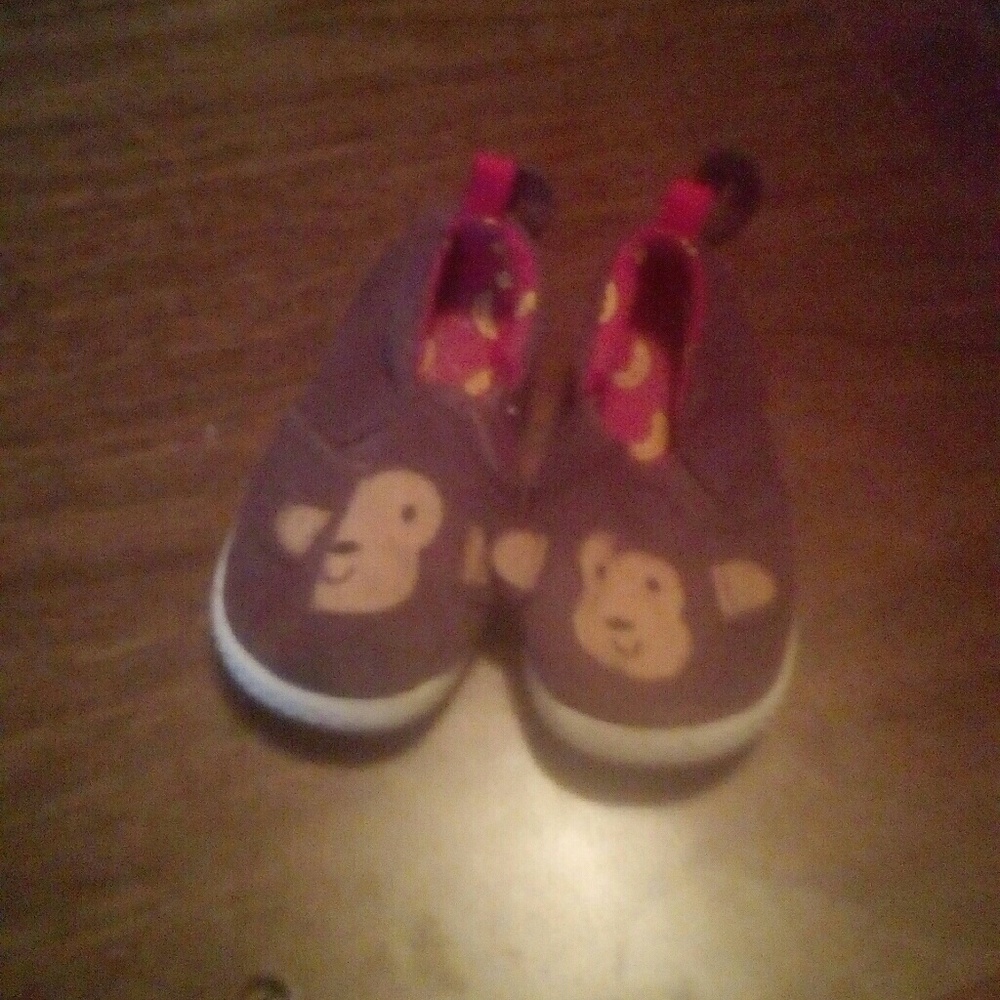 Toddlers shoes